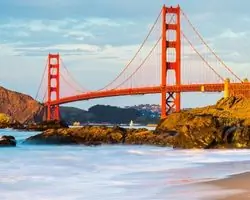 The Golden Gate bridge in the USA where car hire excess insurance can be topped up with cdw or sli cover